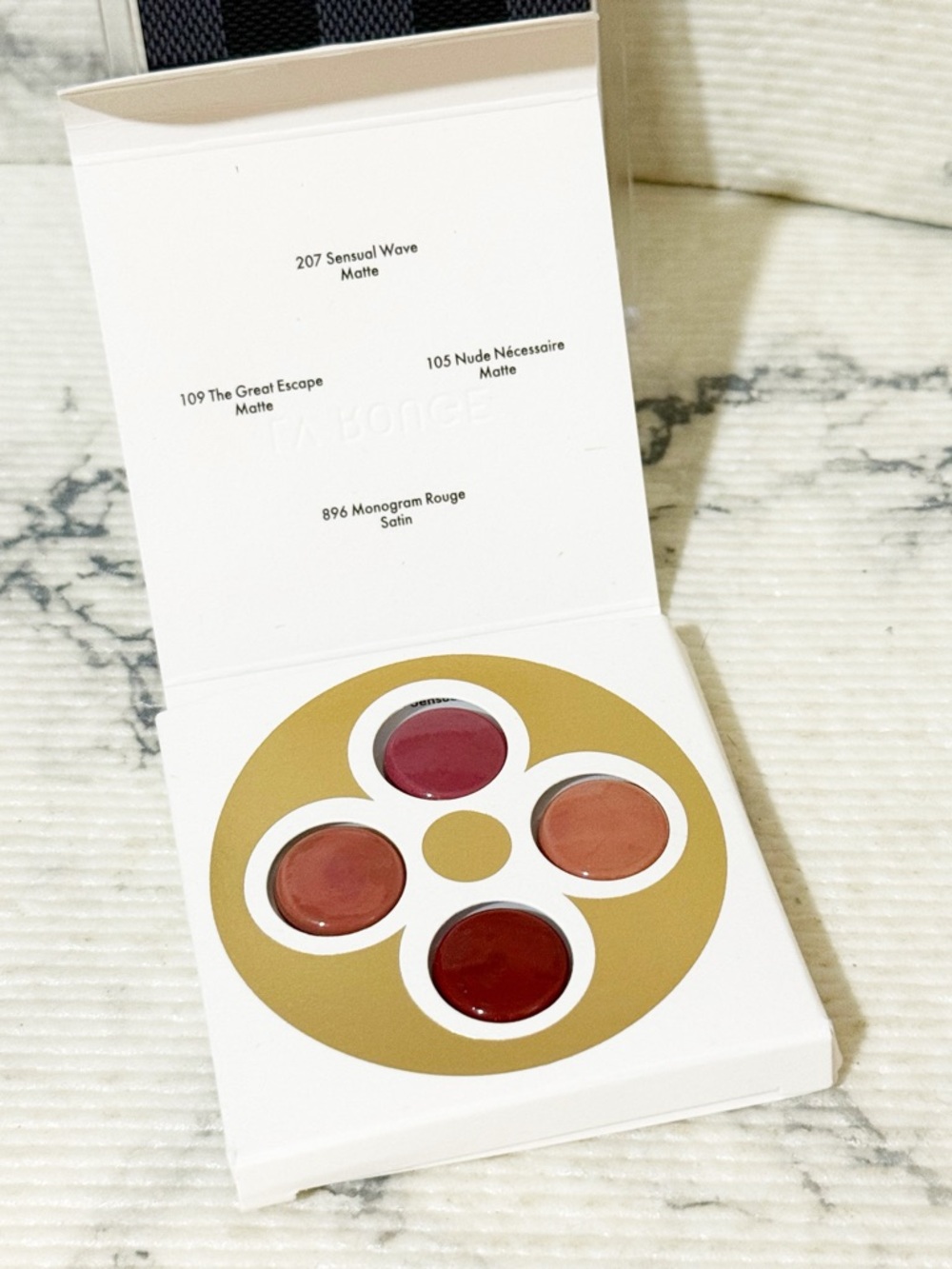 Louis Vuitton Lipstick Sample (4 Colors) & Playing Card in Protective Case: 9 ♠️ - Picture 2 of 8